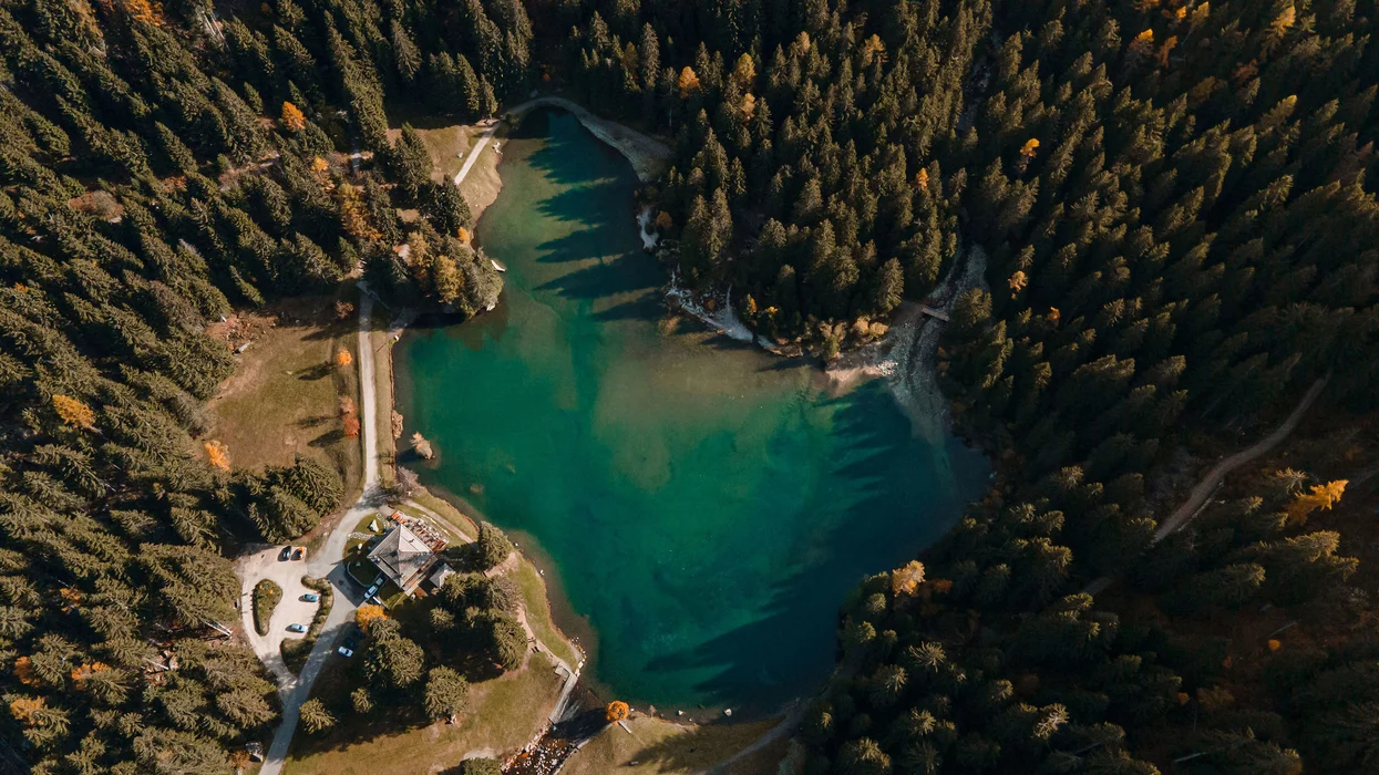 Lago dei Caprioli in autunno | © Archivio APT Val di Sole - Ph Elisa Fedrizzi