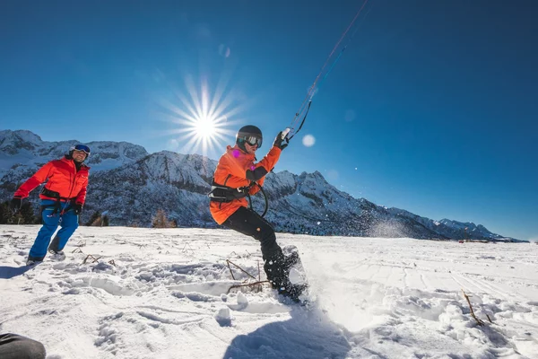 Lezione di snowkite a Passo Tonale | © Archivio APT Val di Sole - Ph Federico Modica